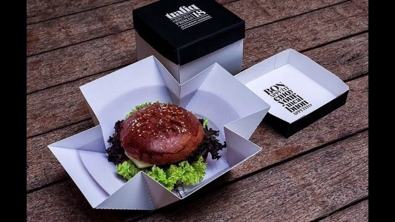 How Custom Packaging Can Elevate the Burger Experience