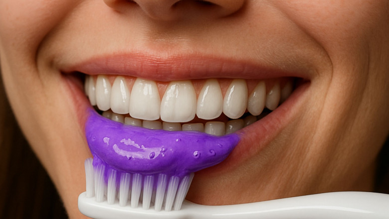 How Does MySmile Purple Toothpaste Compare to Charcoal Toothpaste?